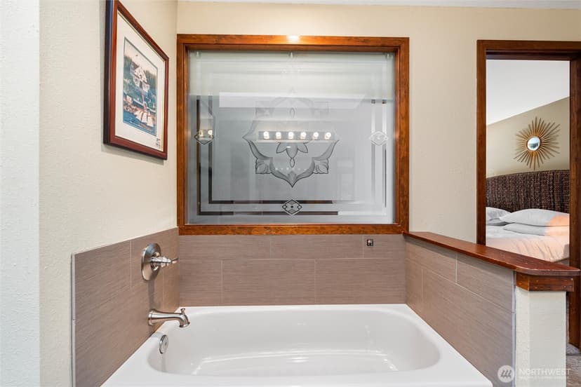 Property photo for 6314 137th Place SW, Edmonds photo 24
