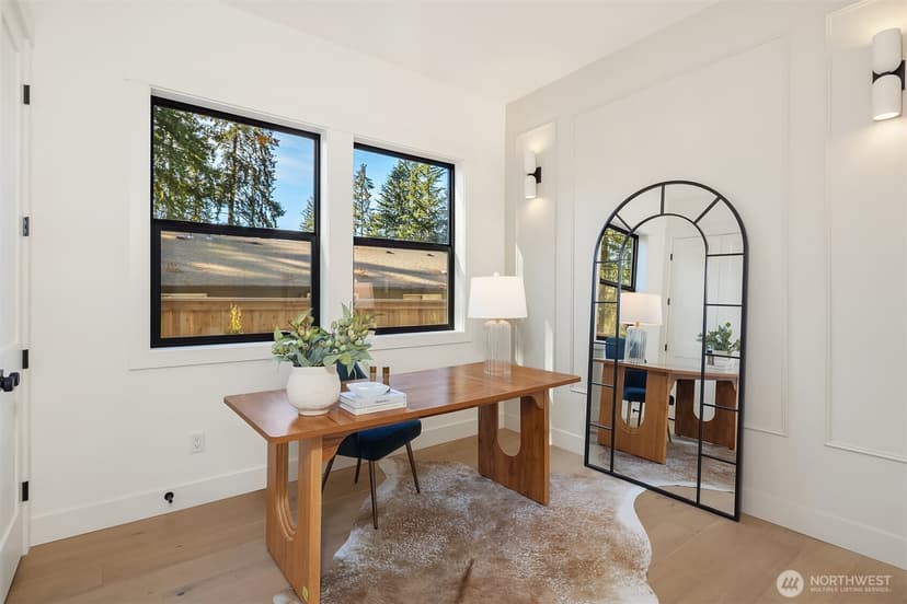 Property photo for 15014 SE 22nd Street, Bellevue photo 29