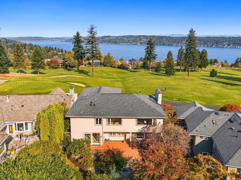 Property photo for 8229 Lakemont Drive NE, Seattle photo 37