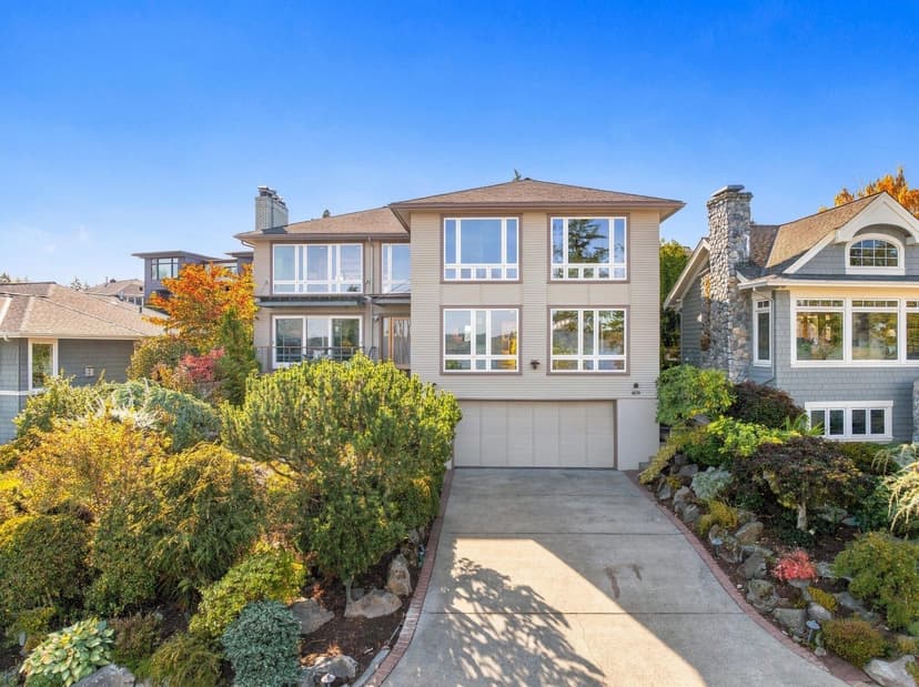 Property photo for 8229 Lakemont Drive NE, Seattle photo 40