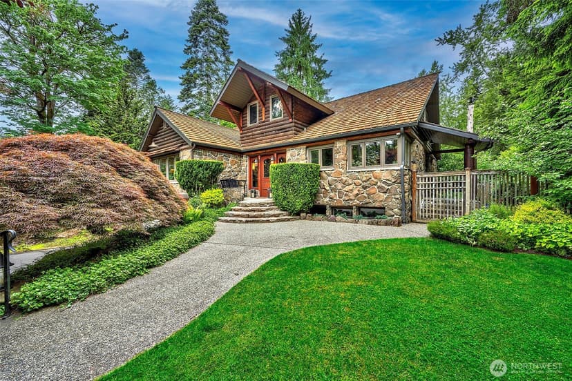 Property photo for 17410 44th Avenue NE, Lake Forest Park
