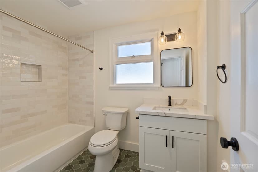 Property photo for 3119 20th Street, Everett photo 12