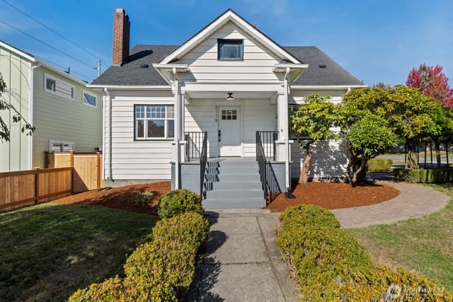 Property photo for 3119 20th Street, Everett photo 2