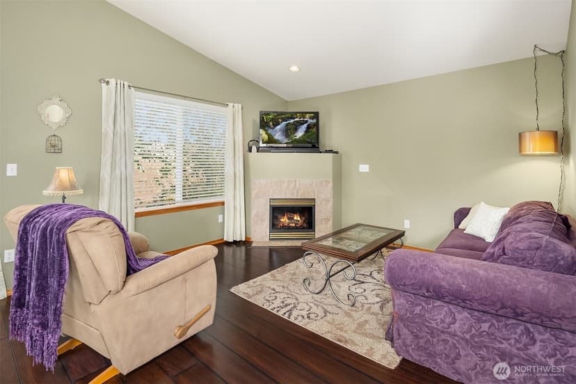 Property photo for 1814 111th Drive SE, Lake Stevens photo 8