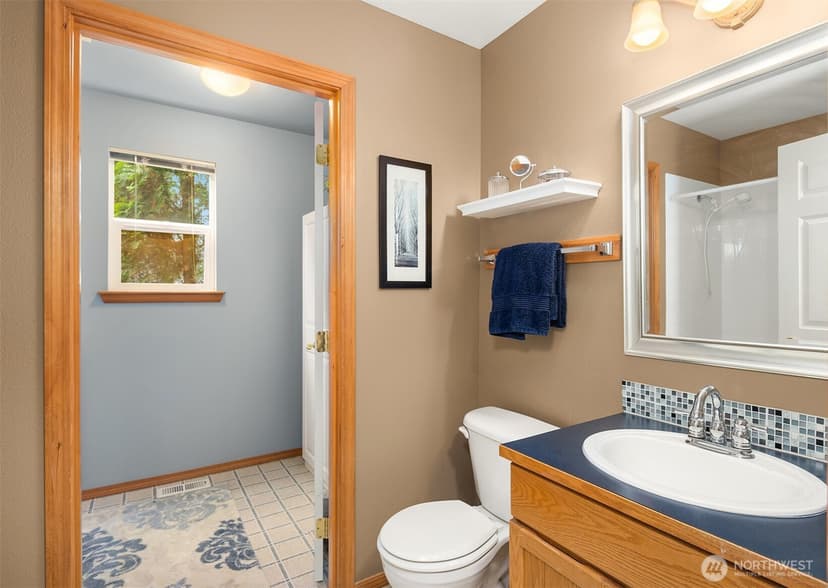 Property photo for 1814 111th Drive SE, Lake Stevens photo 21