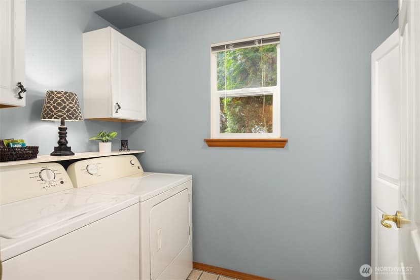 Property photo for 1814 111th Drive SE, Lake Stevens photo 22