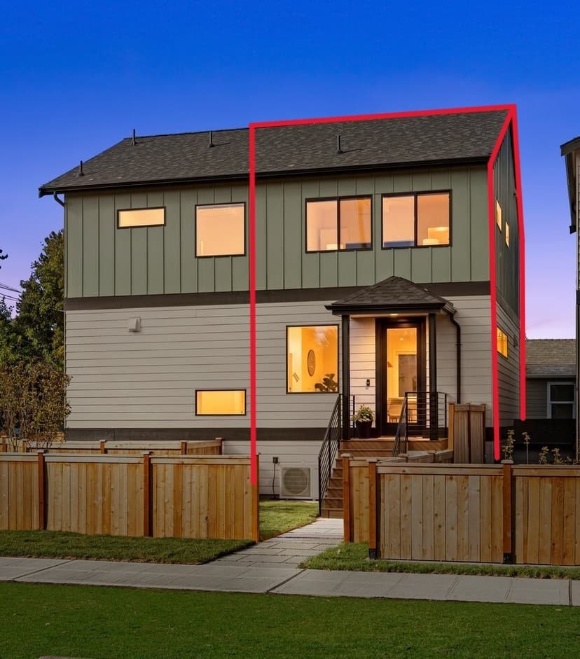 Property photo for 3314 W Dravus Street, Seattle photo 11