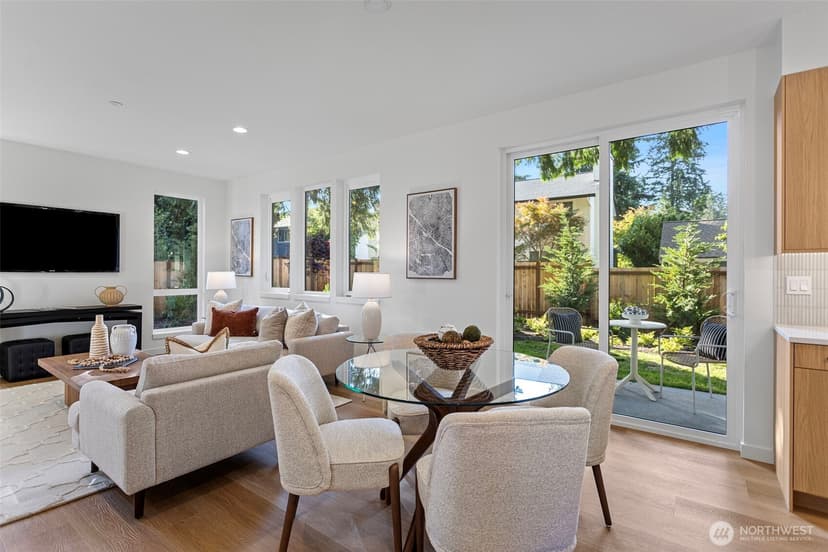 Property photo for 12841 NE 112th Street, Kirkland photo 10