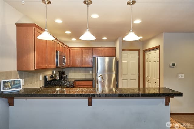 Property photo for 20829 70th Ave W #A, Lynnwood photo 5