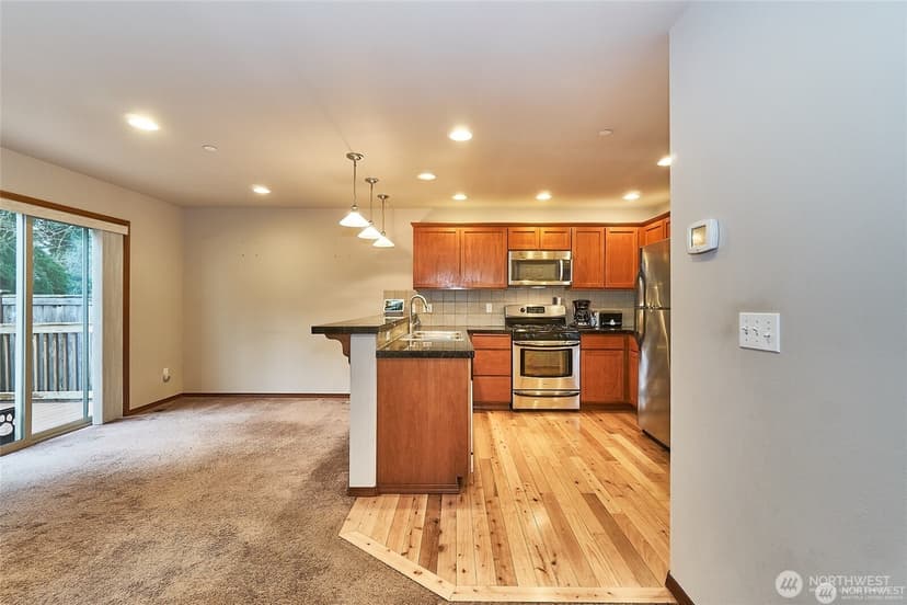 Property photo for 20829 70th Ave W #A, Lynnwood photo 7