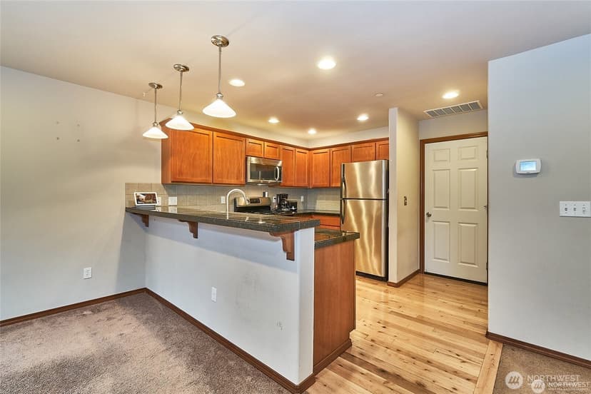 Property photo for 20829 70th Ave W #A, Lynnwood photo 6