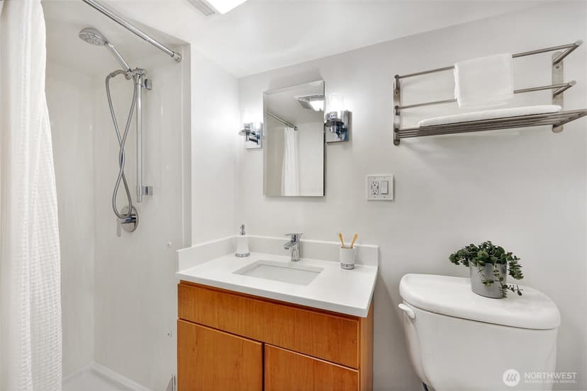 Property photo for 7705 13th Avenue NW, Seattle photo 17