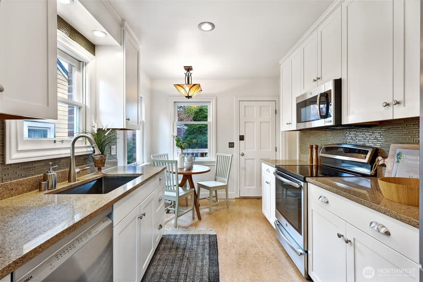 Property photo for 7705 13th Avenue NW, Seattle photo 6