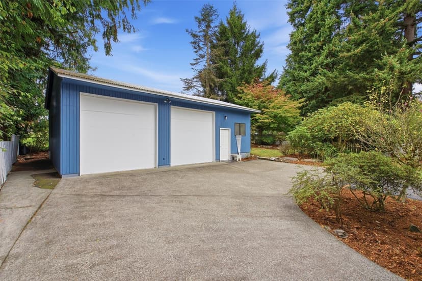 Property photo for 22304 39th Avenue W, Mountlake Terrace photo 2