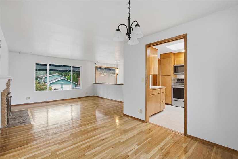 Property photo for 22304 39th Avenue W, Mountlake Terrace photo 7