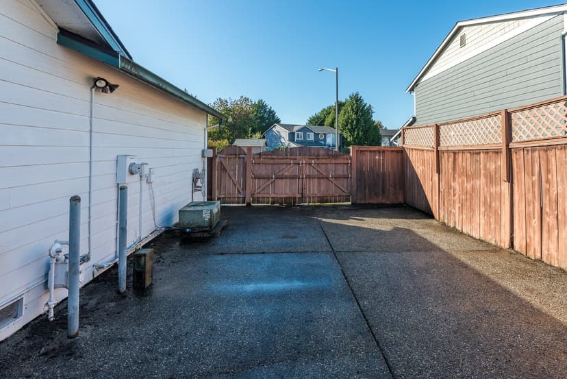 Property photo for 8205 50th Avenue NE, Marysville photo 23