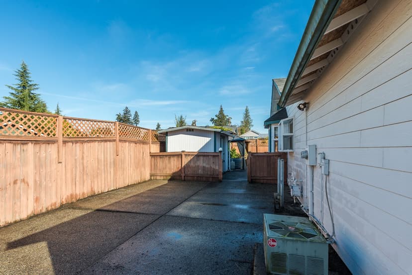 Property photo for 8205 50th Avenue NE, Marysville photo 24