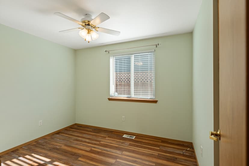 Property photo for 8205 50th Avenue NE, Marysville photo 19