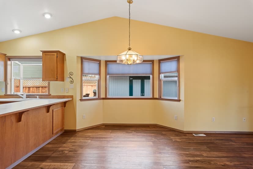 Property photo for 8205 50th Avenue NE, Marysville photo 12