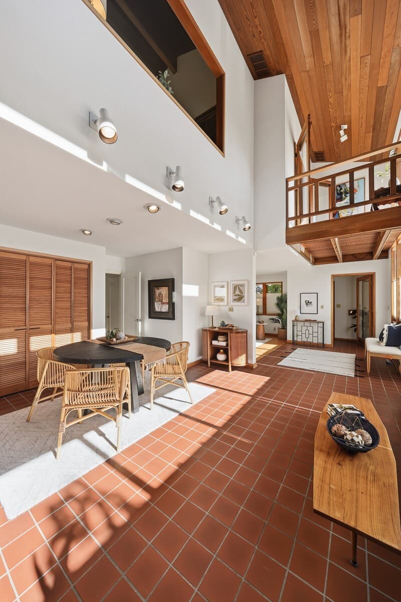Property photo for 3003 35th Avenue W, Seattle photo 12