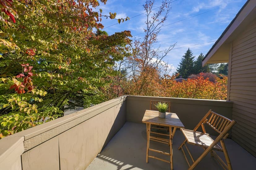 Property photo for 3003 35th Avenue W, Seattle photo 19