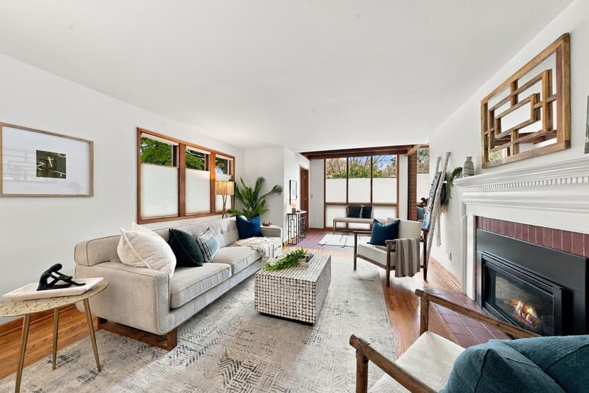 Property photo for 3003 35th Avenue W, Seattle photo 13