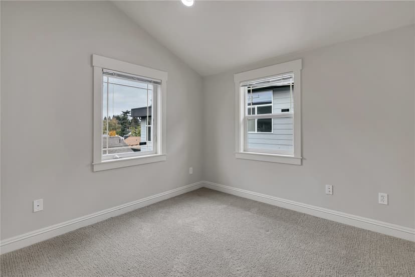Property photo for 5235 11th Ave NE #B, Seattle photo 20