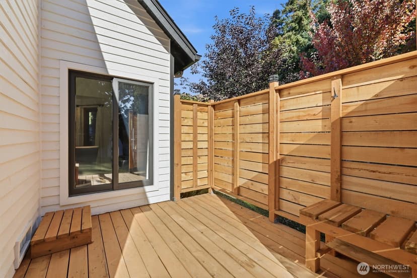 Property photo for 10827 NE 183rd Court, Bothell photo 33