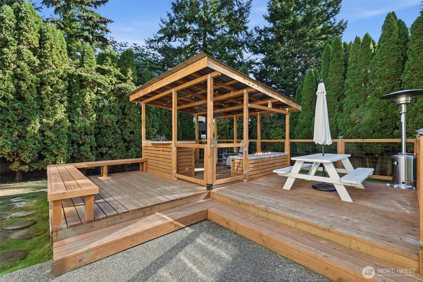 Property photo for 10827 NE 183rd Court, Bothell photo 15