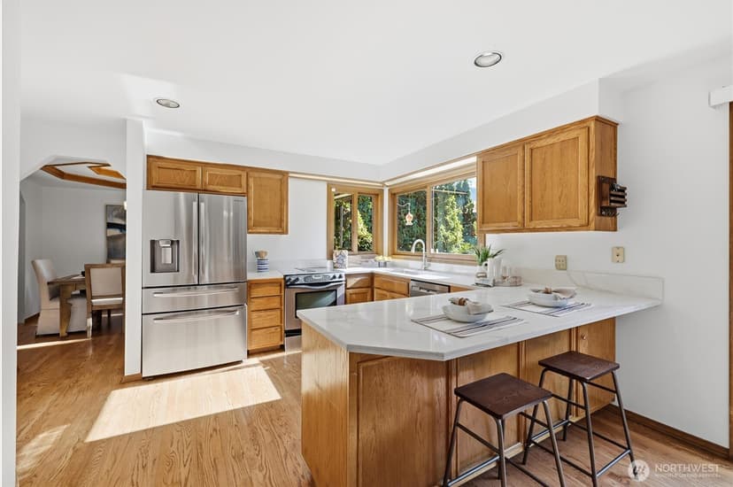 Property photo for 10827 NE 183rd Court, Bothell photo 10