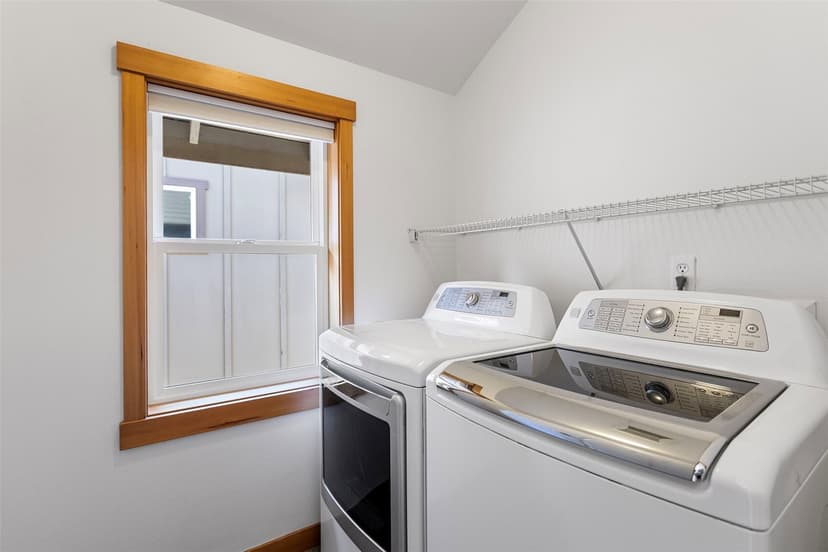 Property photo for 8312 S 124th Street, Seattle photo 29