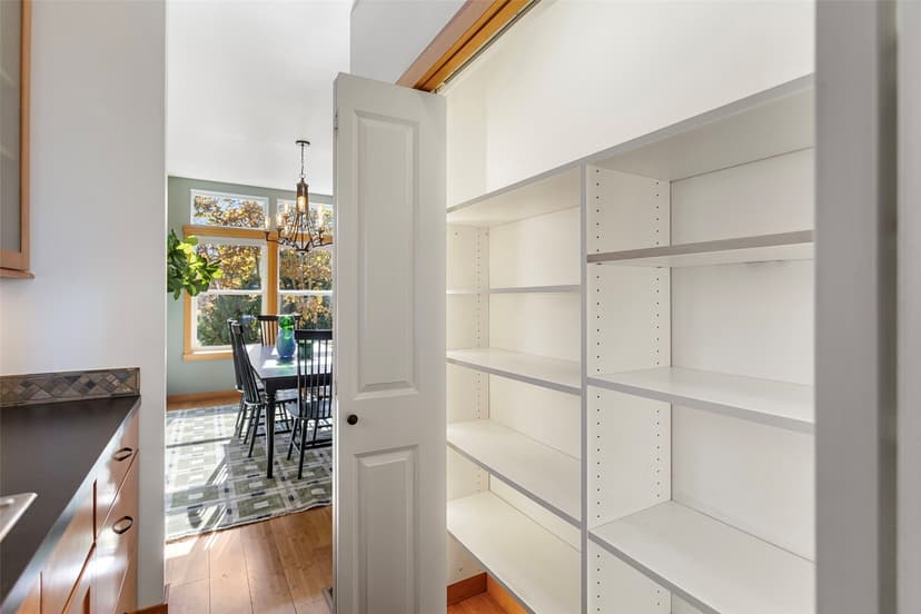 Property photo for 8312 S 124th Street, Seattle photo 16