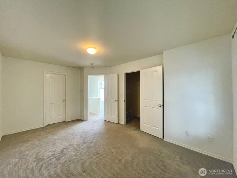 Property photo for 9505 8th Avenue NW, Seattle photo 17