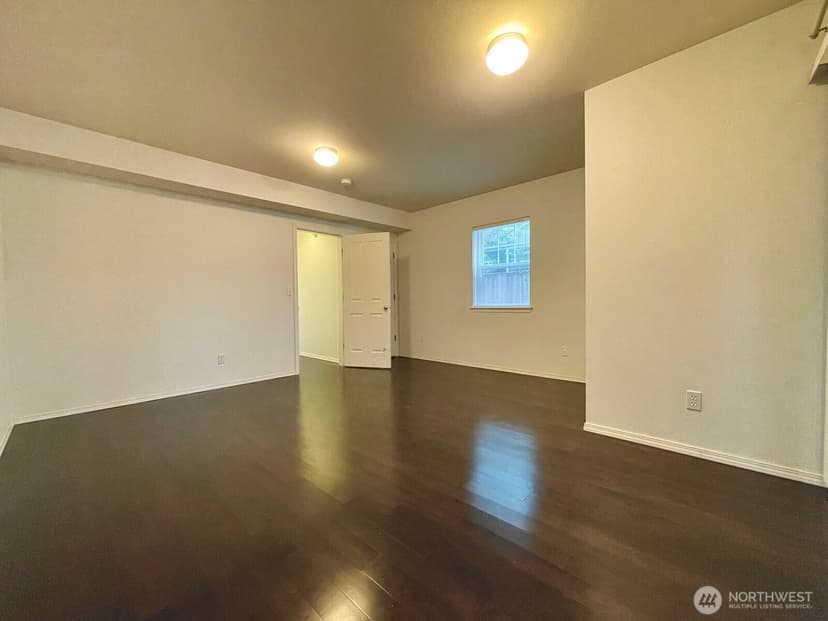 Property photo for 9505 8th Avenue NW, Seattle photo 2