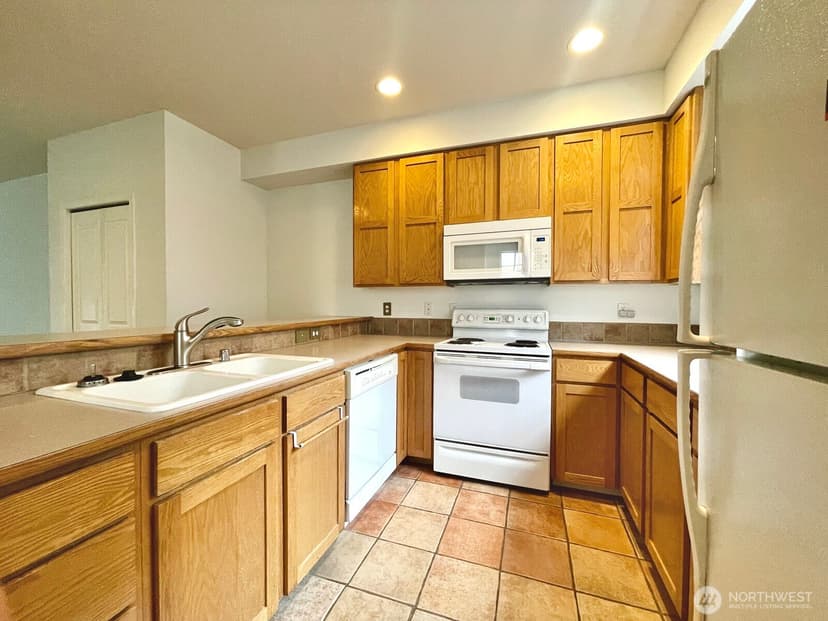 Property photo for 9505 8th Avenue NW, Seattle photo 5