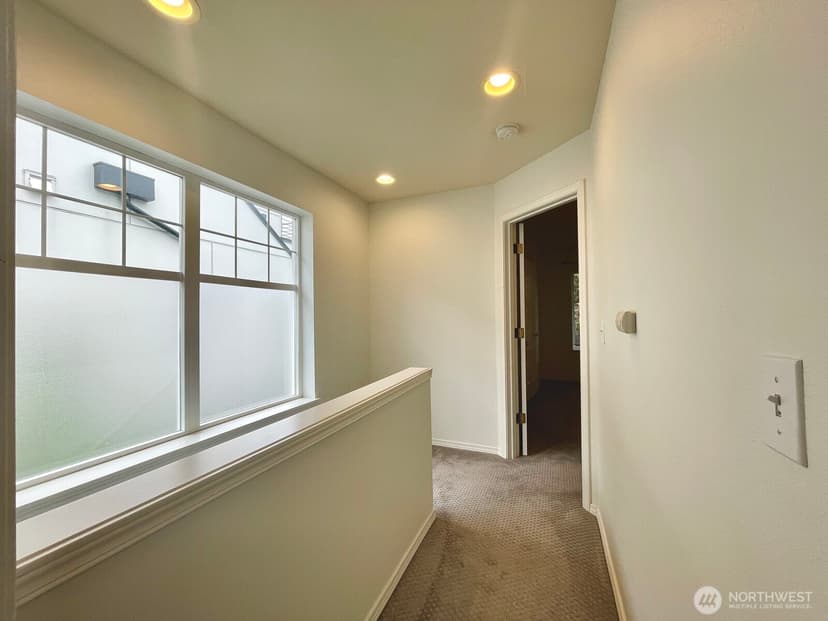 Property photo for 9505 8th Avenue NW, Seattle photo 12