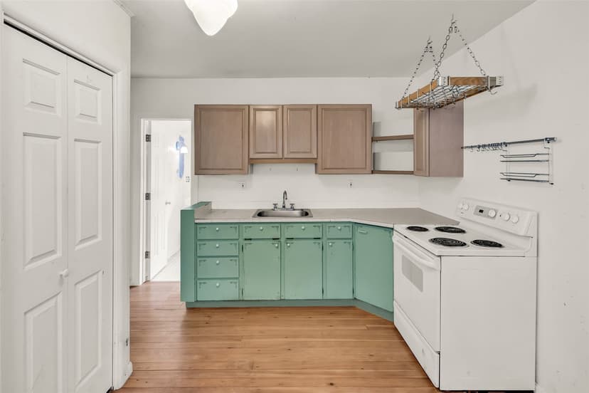 Property photo for 831 NW 52nd Street, Seattle photo 13