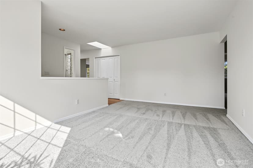 Property photo for 21527 26th Avenue W, Brier photo 20