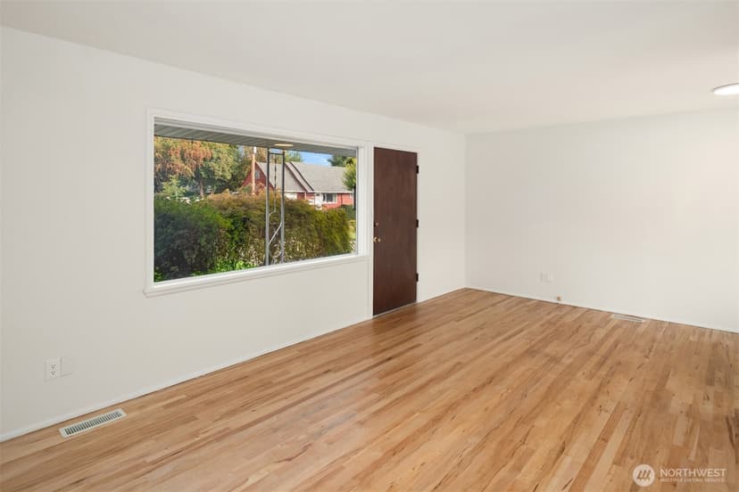 Property photo for 1032 16th Street NE, Auburn photo 9