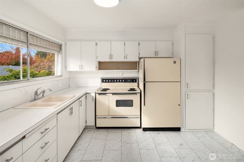 Property photo for 1032 16th Street NE, Auburn photo 6