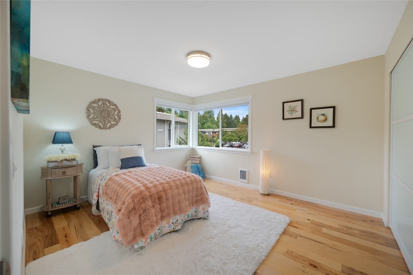 Property photo for 17404 NE 45th Street #170, Redmond photo 29