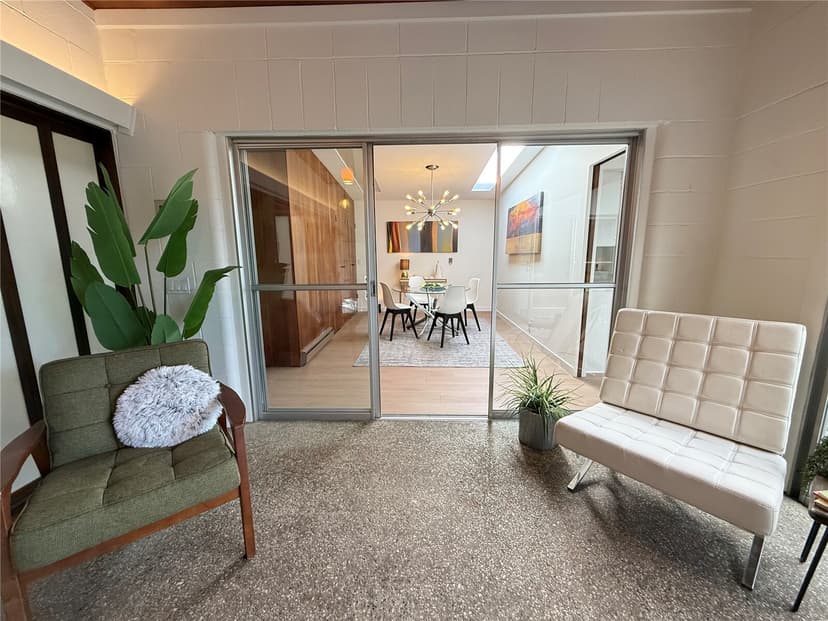 Property photo for 20405 3rd Avenue S, Seattle photo 13