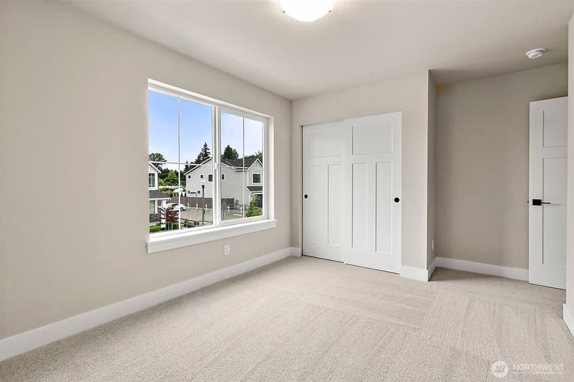 Property photo for 28411 142nd Place SE, Kent photo 31