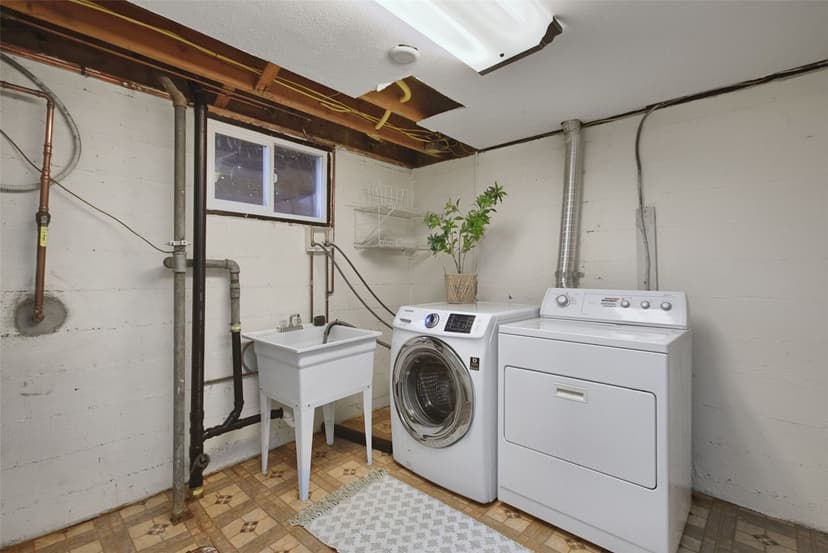 Property photo for 4148 52nd Avenue SW, Seattle photo 32