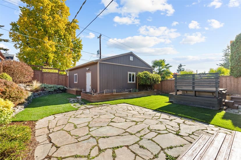 Property photo for 4148 52nd Avenue SW, Seattle photo 33