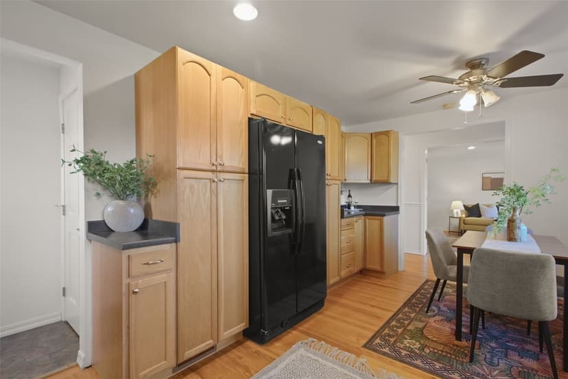 Property photo for 4148 52nd Avenue SW, Seattle photo 11
