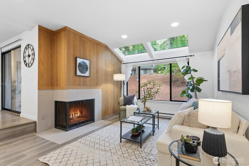 Property photo for 4035 145th Avenue NE, Bellevue