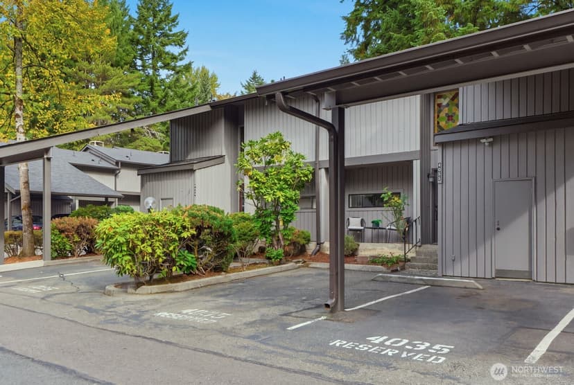 Property photo for 4035 145th Avenue NE, Bellevue photo 26