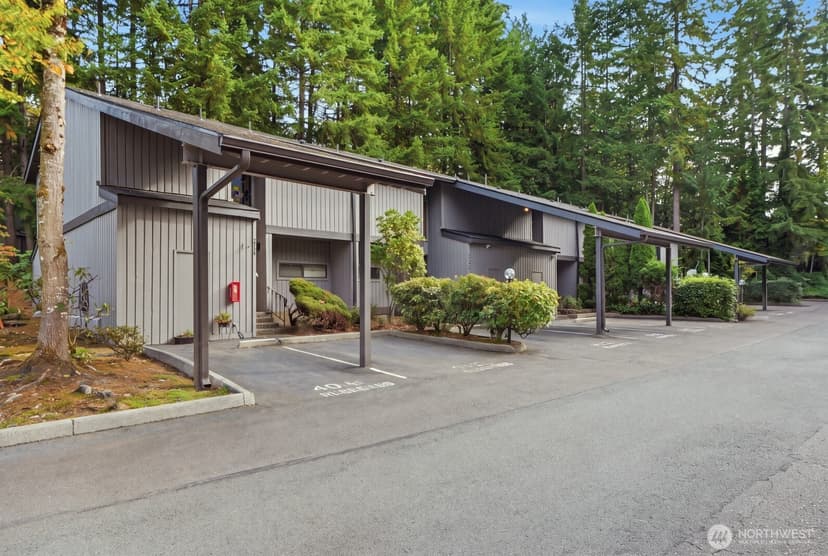 Property photo for 4035 145th Avenue NE, Bellevue photo 27