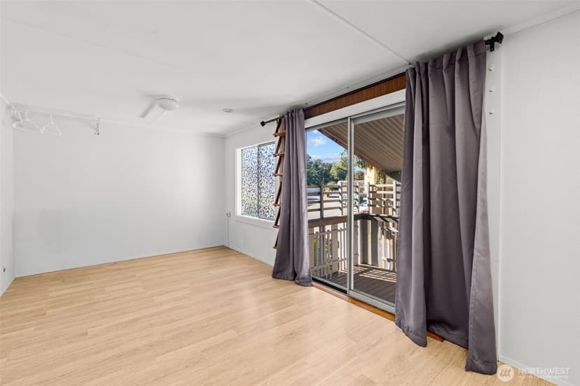 Property photo for 10515 Woodinville Drive #96, Bothell photo 8